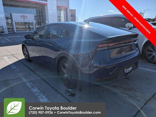 2023 Toyota Prius LE