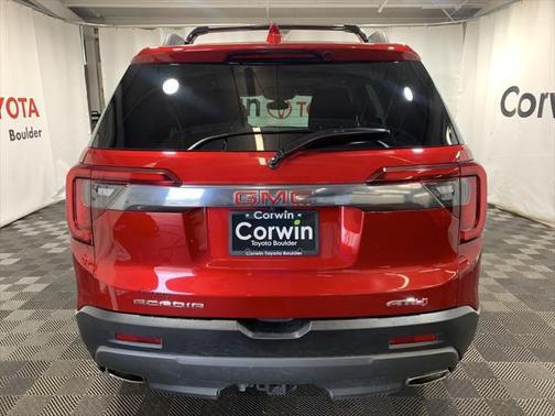 2023 GMC Acadia AWD AT4