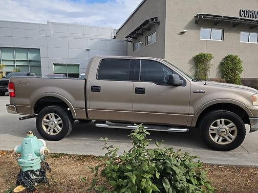 2004 Ford F-150 XLT SuperCrew
