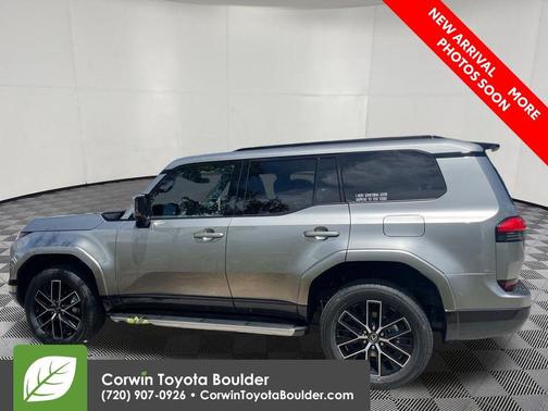 Atomic Silver 2025 Lexus GX 550 Premium+
