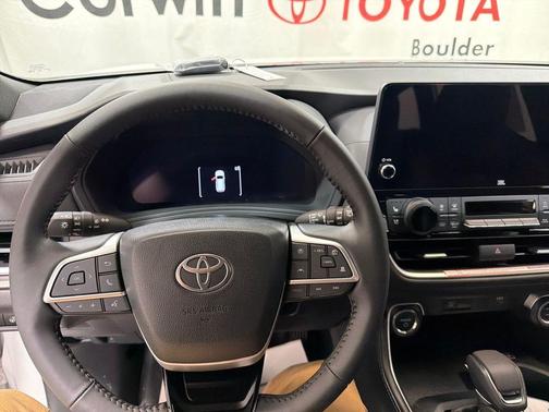 2026 Toyota Highlander Hybrid Base