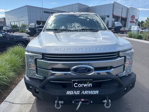 2017 Ford F-350 Lariat