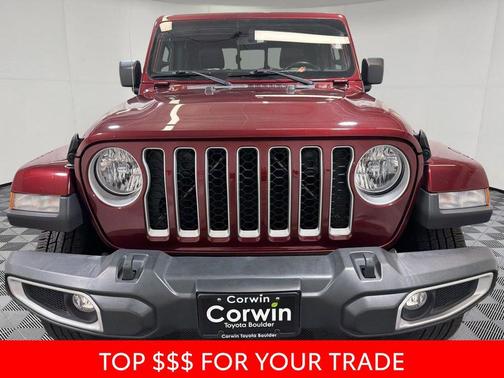 Snazzberry Pearlcoat 2022 Jeep Gladiator Overland