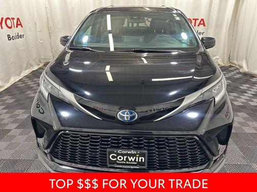 2024 Toyota Sienna XSE 7 Passenger