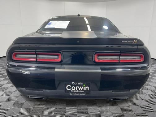 Pitch Black Clearcoat 2022 Dodge Challenger R/T Scat Pack