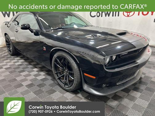 Pitch Black Clearcoat 2022 Dodge Challenger R/T Scat Pack