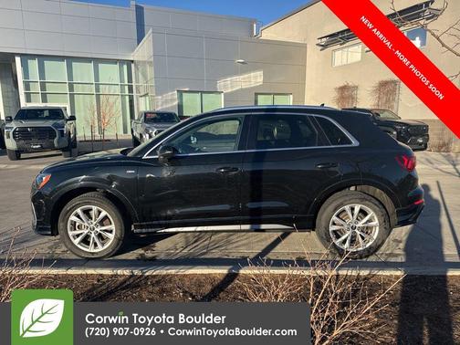 2021 Audi Q3 45 S line Premium