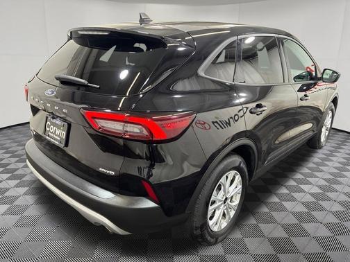 Black Metallic 2025 Ford Escape Active