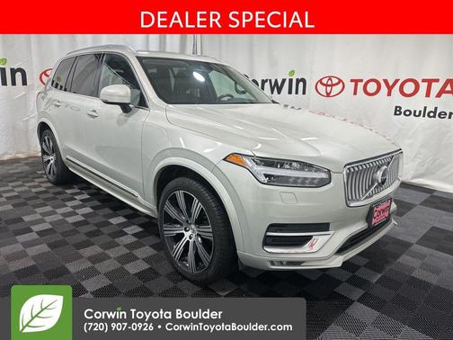 2022 Volvo XC90 T6 Inscription