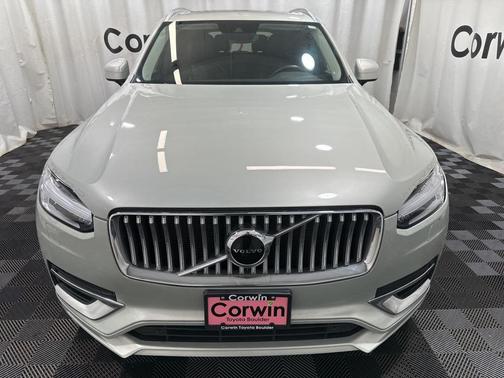 2022 Volvo XC90 T6 Inscription