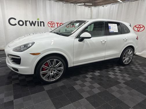 2014 Porsche Cayenne Turbo