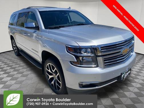 Silver Ice Metallic 2017 Chevrolet Suburban Premier