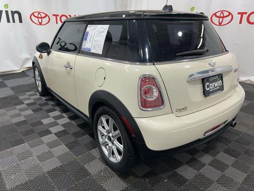 2011 MINI Cooper S Base