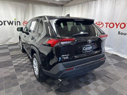 2024 Toyota RAV4 LE