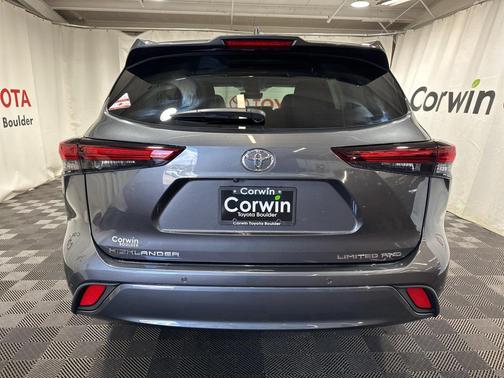 2025 Toyota Highlander Limited