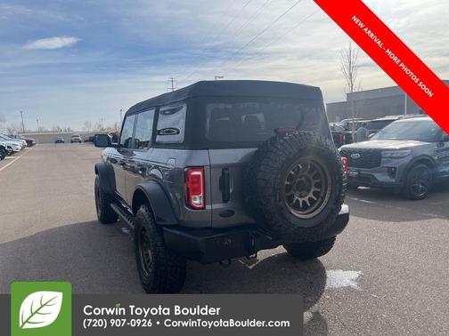 2023 Ford Bronco Base