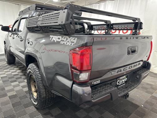 2018 Toyota Tacoma TRD Sport