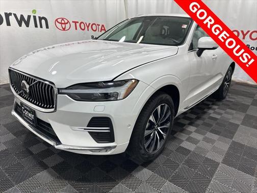 2023 Volvo XC60 B5 Plus Bright Theme
