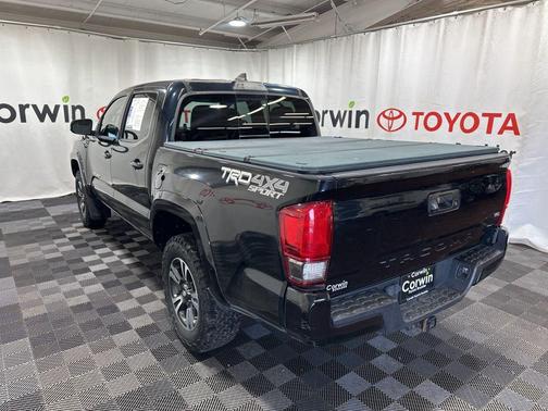 2017 Toyota Tacoma TRD Sport