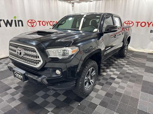 2017 Toyota Tacoma TRD Sport