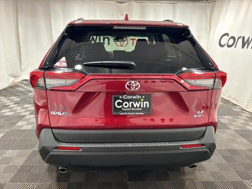 2025 Toyota RAV4 Hybrid LE