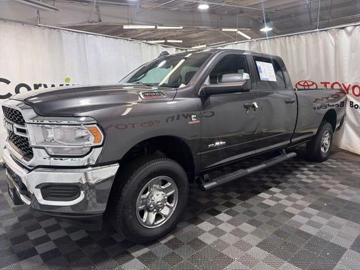 Granite Crystal Metallic Clearcoat 2022 RAM 3500 Tradesman Crew Cab 4x4 8' Box