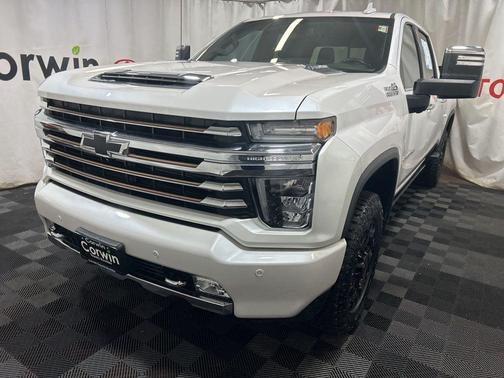 2022 Chevrolet Silverado 2500 High Country