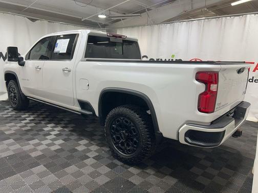 2022 Chevrolet Silverado 2500 High Country