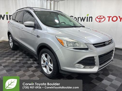 Ingot Silver Metallic 2013 Ford Escape SE