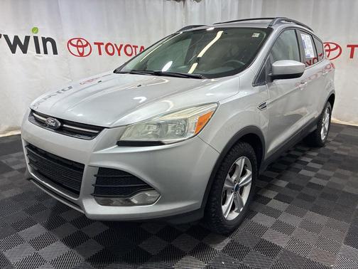 Ingot Silver Metallic 2013 Ford Escape SE