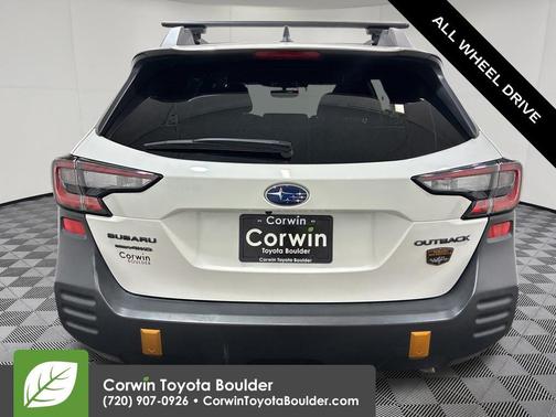 Crystal White Pearl 2025 Subaru Outback Wilderness