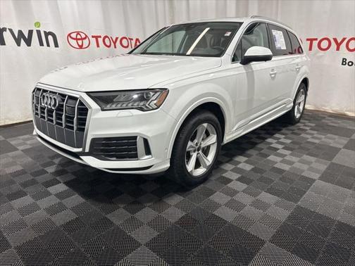 2024 Audi Q7 45 Premium Plus