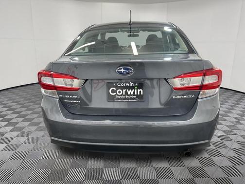 Magnetite Gray Metallic 2018 Subaru Impreza 2.0i