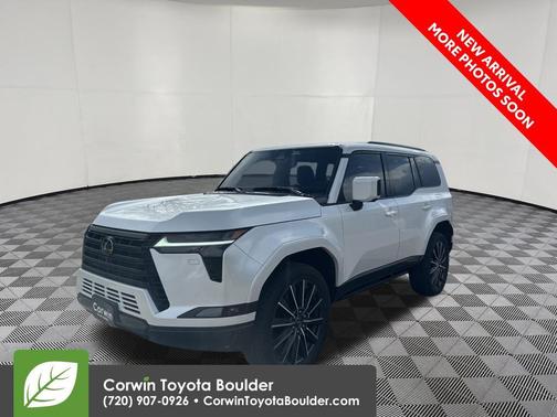 Eminent White Pearl 2024 Lexus GX 550 Luxury+