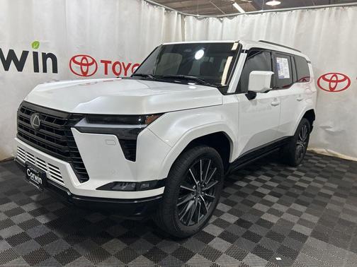 Eminent White Pearl 2024 Lexus GX 550 Luxury+