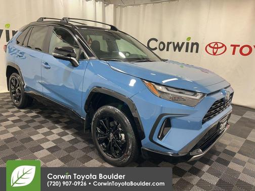 2025 Toyota RAV4 Hybrid SE