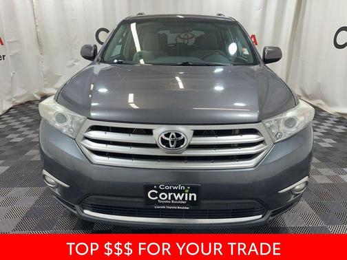 2013 Toyota Highlander SE