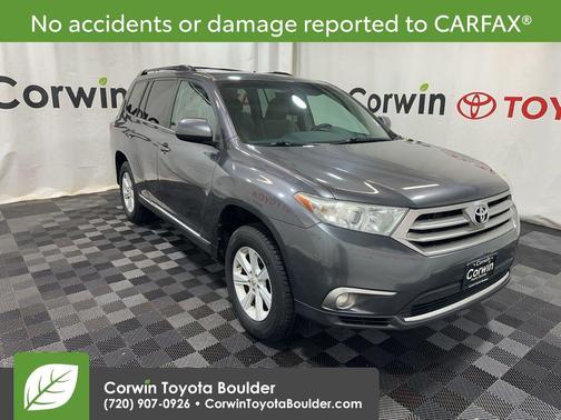 2013 Toyota Highlander SE