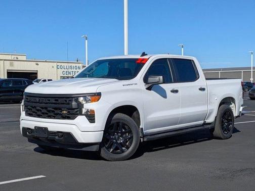 2022 Chevrolet Silverado 1500 Custom
