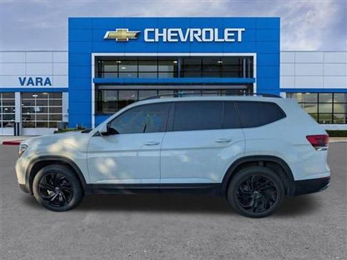 2022 Volkswagen Atlas 3.6L SE w/Technology