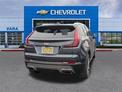 2021 Cadillac XT4 Premium Luxury