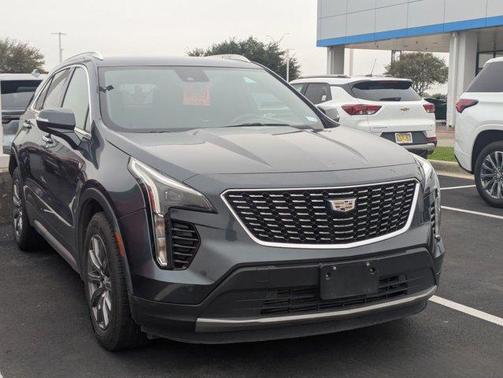 2021 Cadillac XT4 Premium Luxury