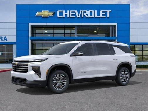 Summit White 2026 Chevrolet Traverse LT
