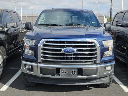Blue Jeans Metallic 2017 Ford F-150 XLT