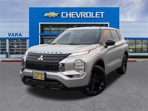 2022 Mitsubishi Outlander Black Edition