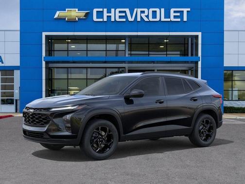 Mosaic Black Metallic 2026 Chevrolet Trax LT
