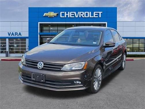 2015 Volkswagen Jetta Auto SE w/Connectivity/Navigation