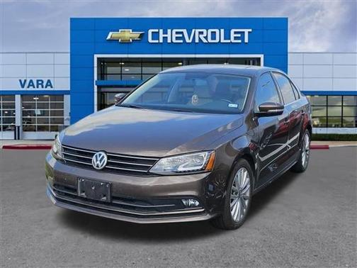 2015 Volkswagen Jetta Auto SE w/Connectivity/Navigation