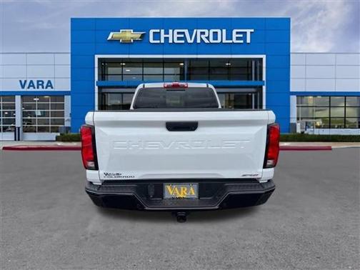 Summit White 2024 Chevrolet Colorado ZR2
