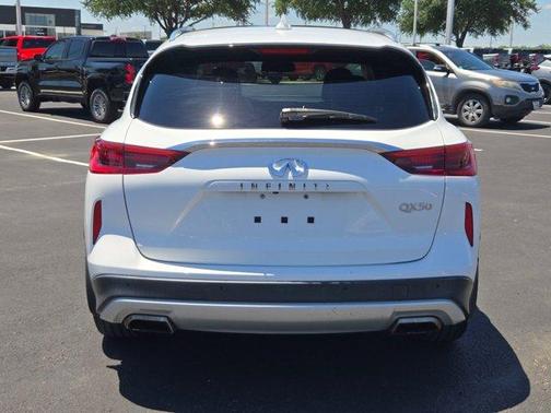 Lunar White 2020 INFINITI QX50 Luxe